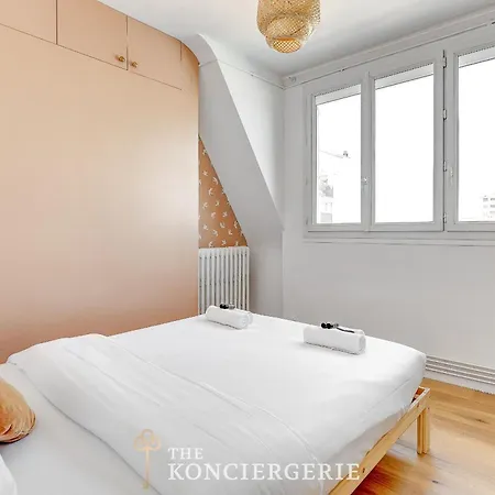 Duplex Lumineux Avec Terrasse Champs De Mars Apartamento