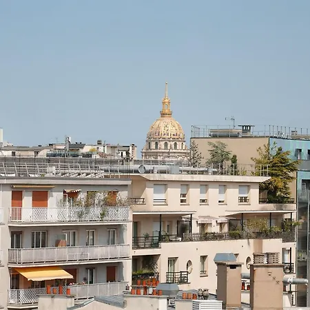Duplex Lumineux Avec Terrasse Champs De Mars Apartamento París